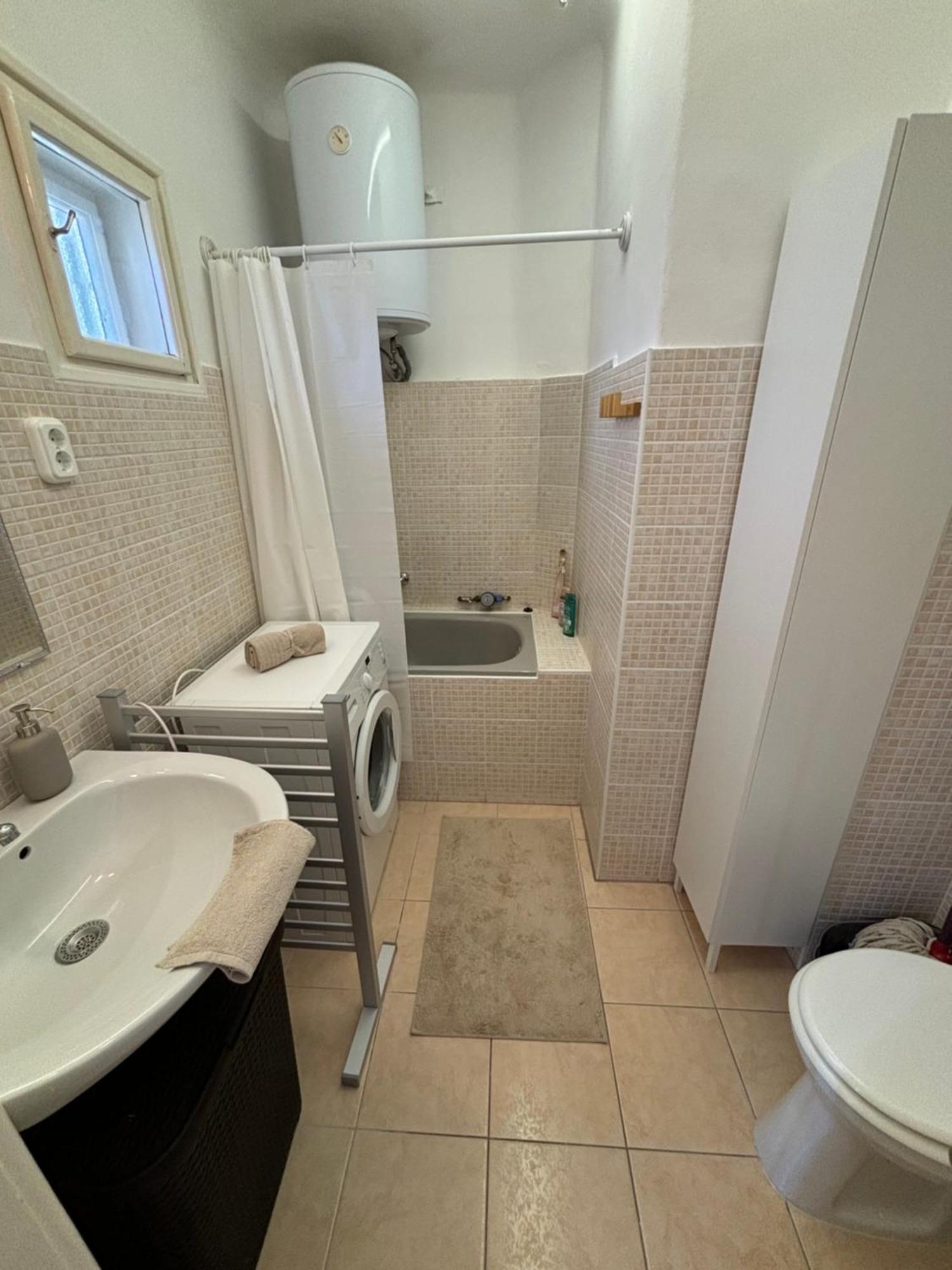 Downtown Hideaway Apartman Budapest Eksteriør bilde