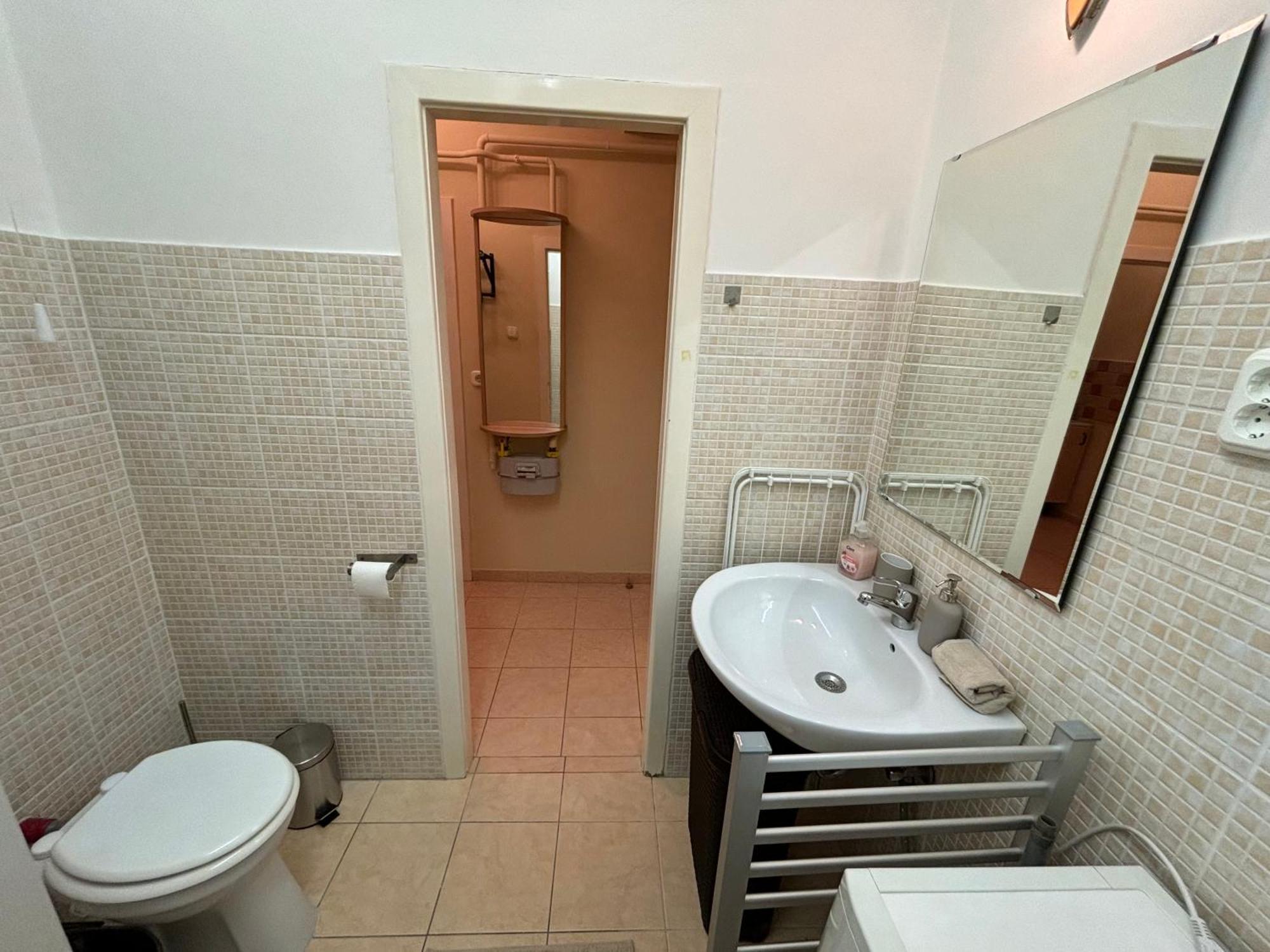 Downtown Hideaway Apartman Budapest Eksteriør bilde
