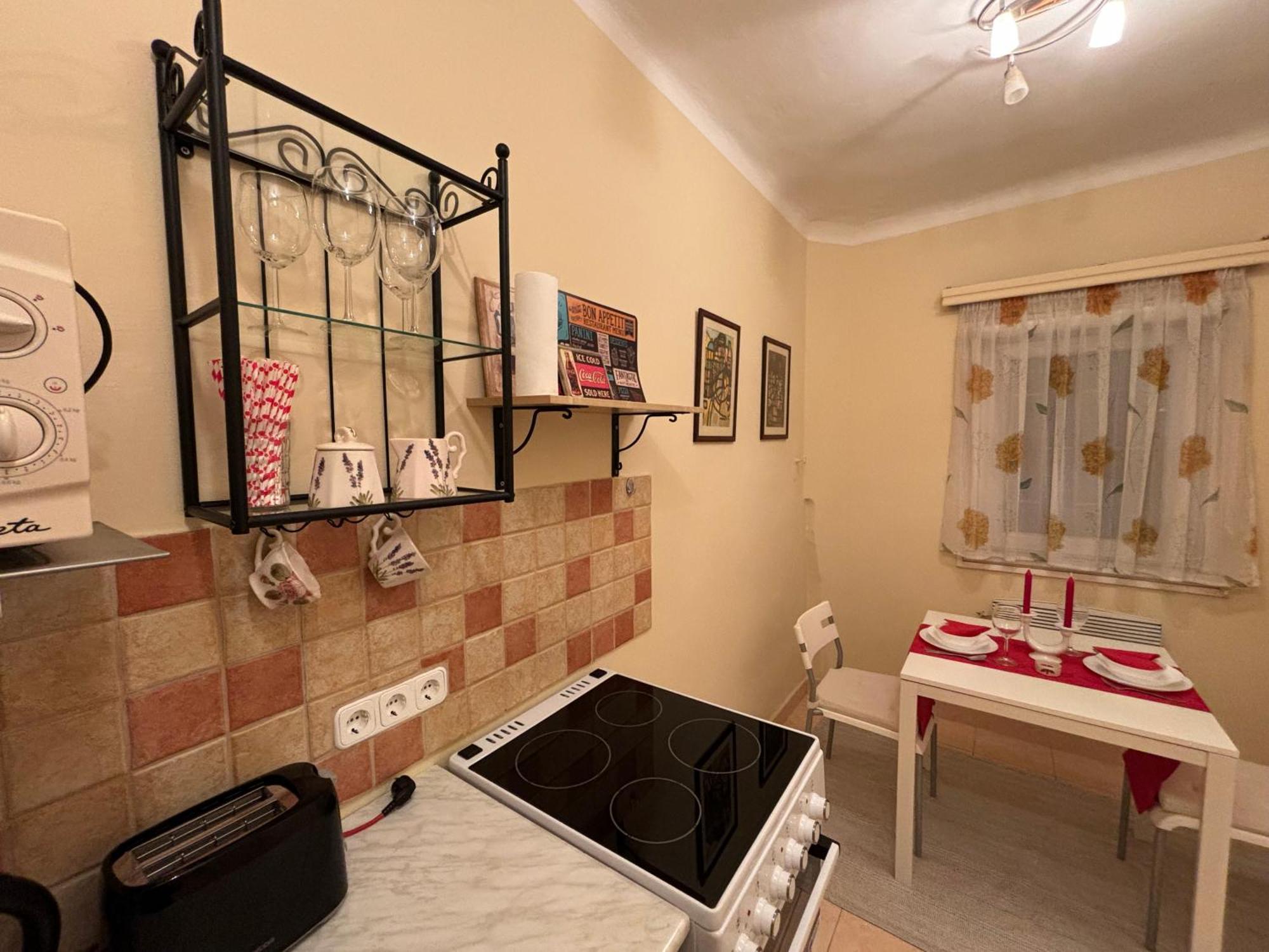 Downtown Hideaway Apartman Budapest Eksteriør bilde