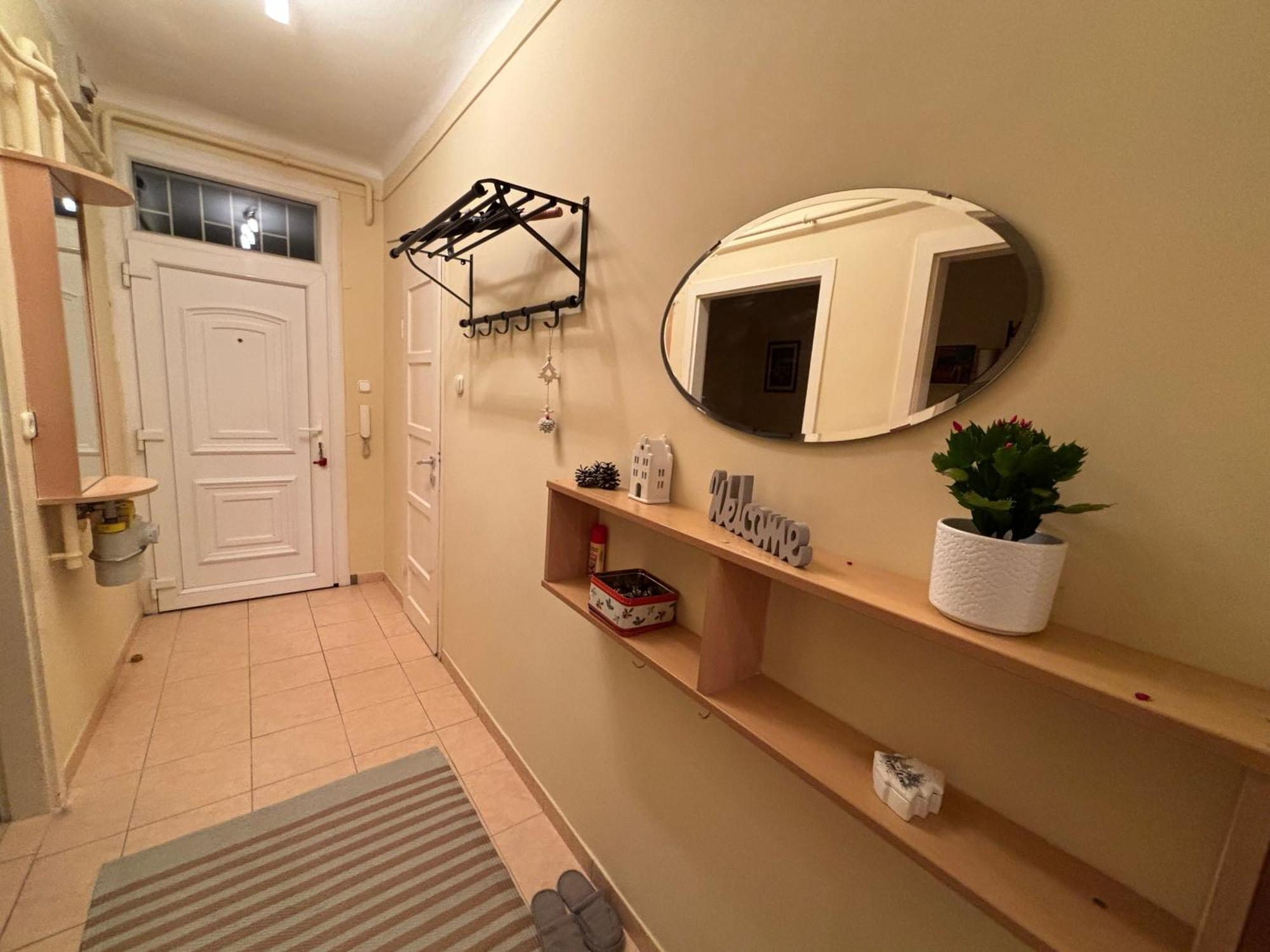Downtown Hideaway Apartman Budapest Eksteriør bilde